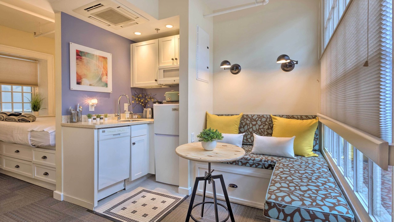 Photo of Others in Downtown