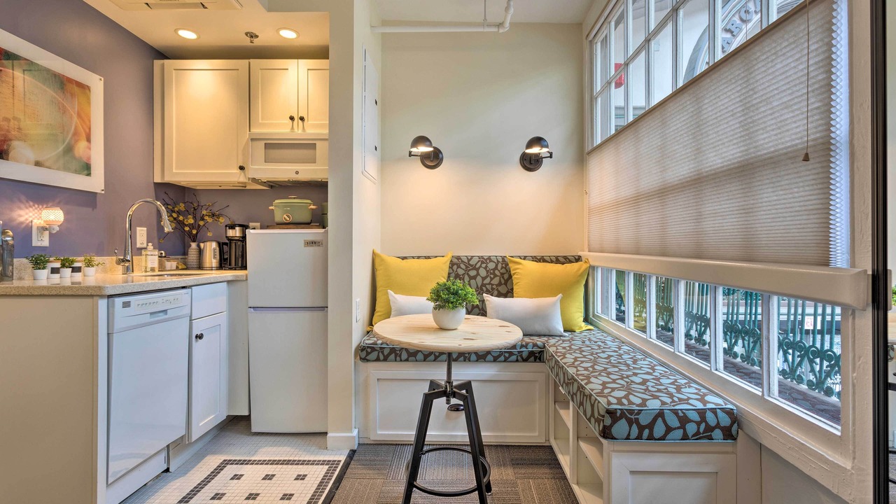 Photo of Others in Downtown