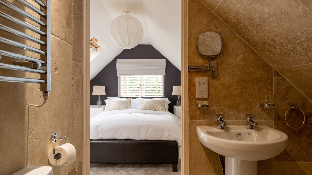 Photo of Bathroom in Leigh upon Mendip