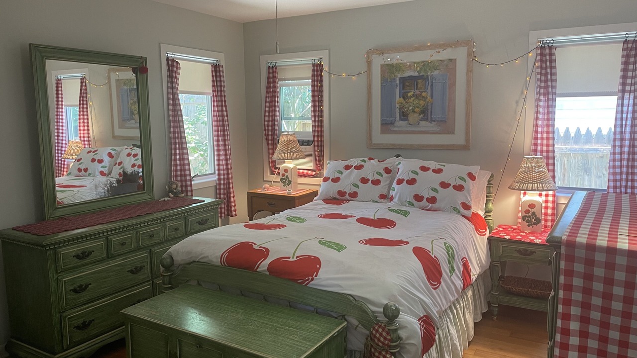 Photo of Others in Poquott