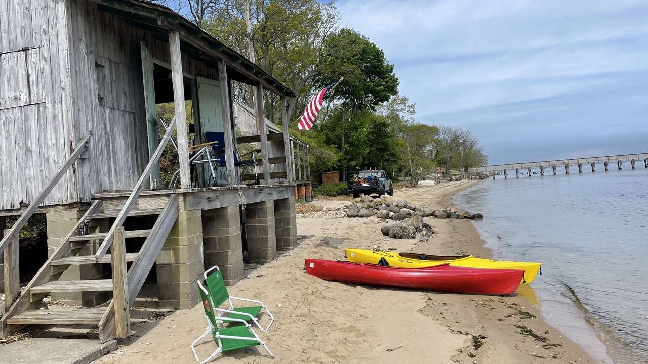 Photo of Others in Poquott