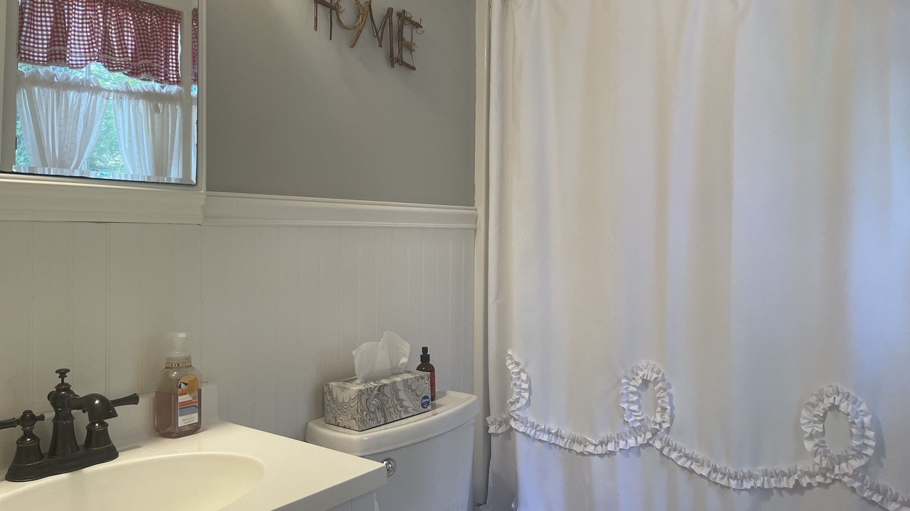 Photo of Bathroom in Poquott