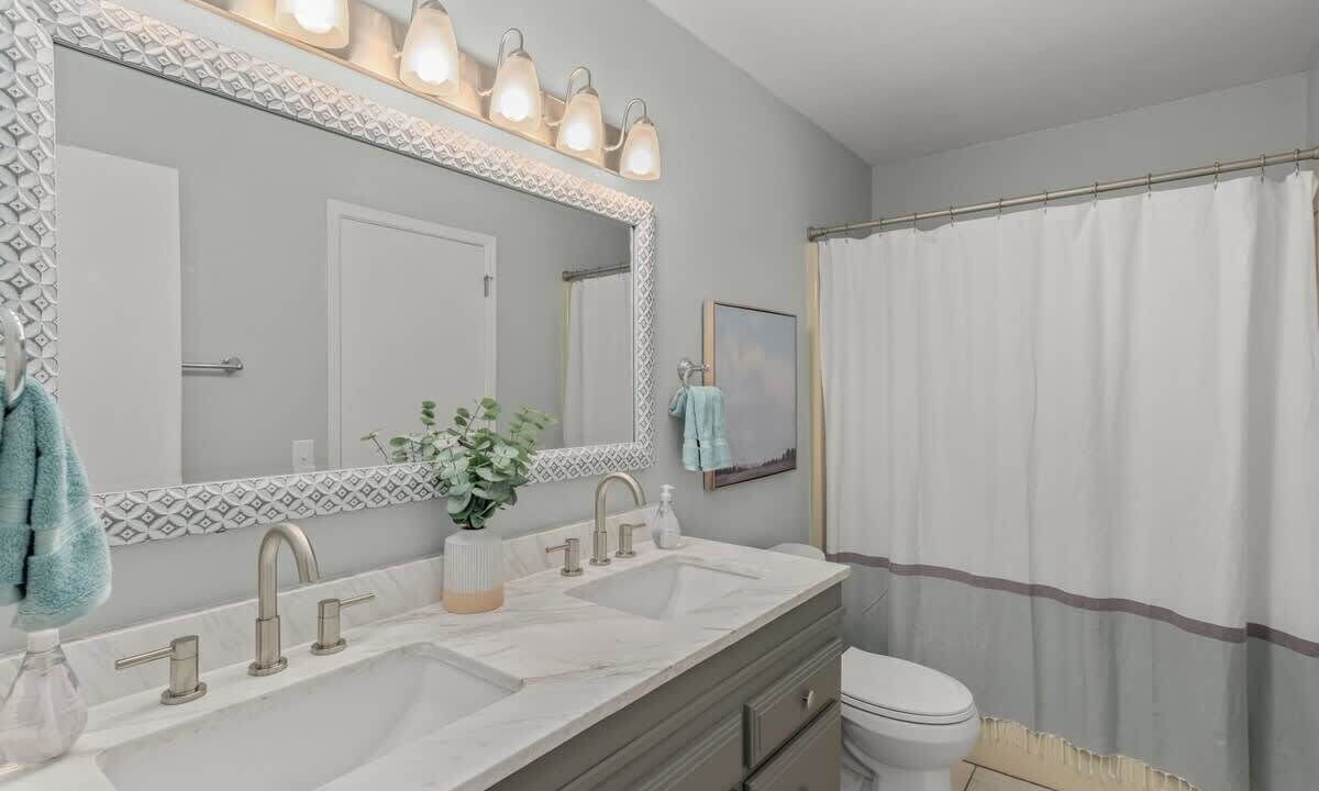 Photo of Bathroom in Bella Vista