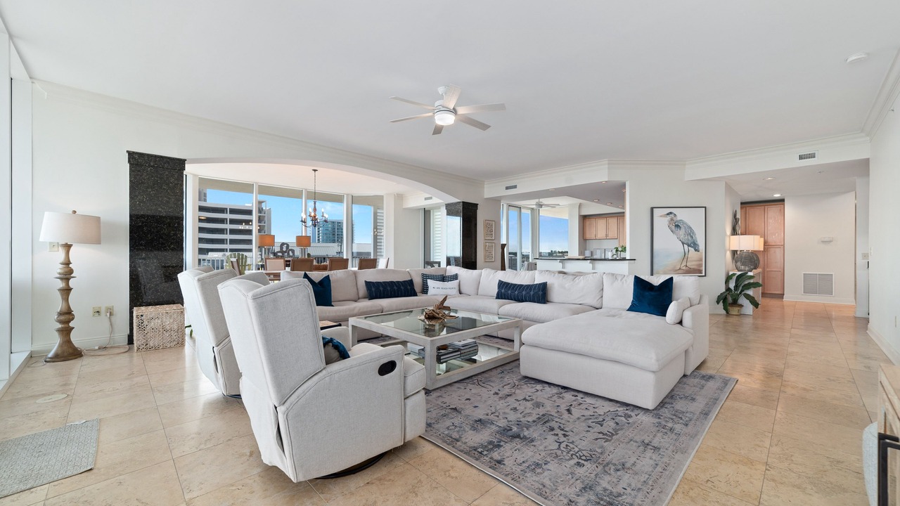Photo of Livingroom in Ono Island
