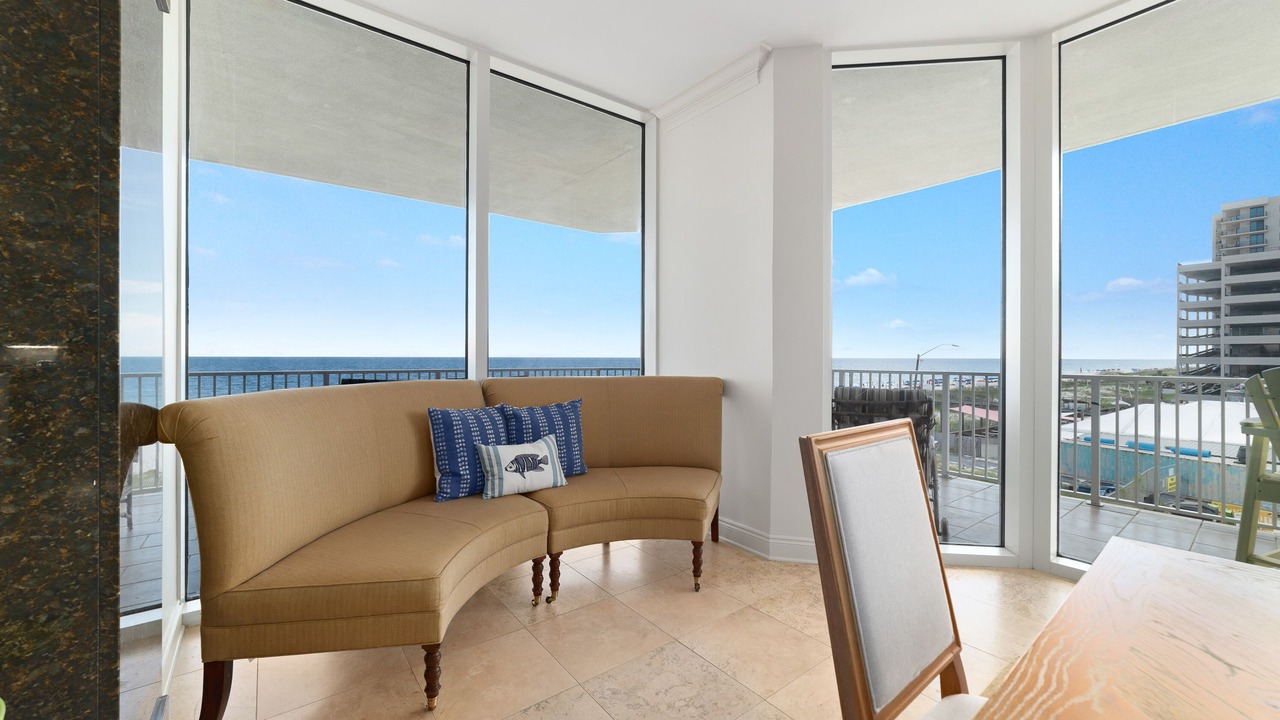 Photo of Livingroom in Ono Island