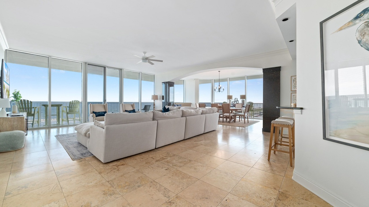 Photo of Livingroom in Ono Island