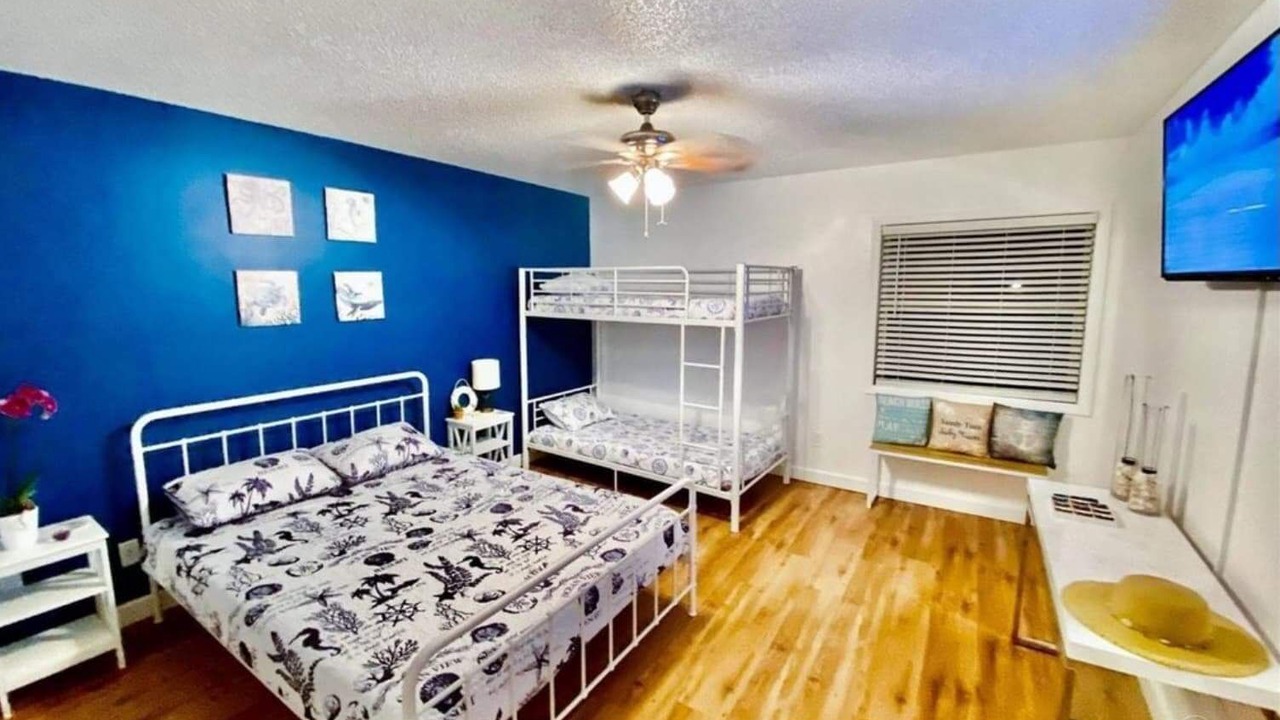 Photo of Bedroom in Pensacola Beach