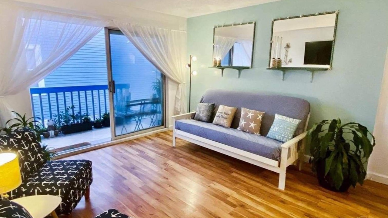 Photo of Livingroom in Pensacola Beach