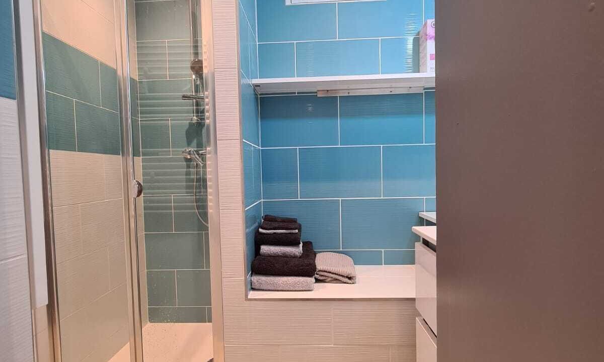 Photo of Bathroom in La Tour-Sur-Orb