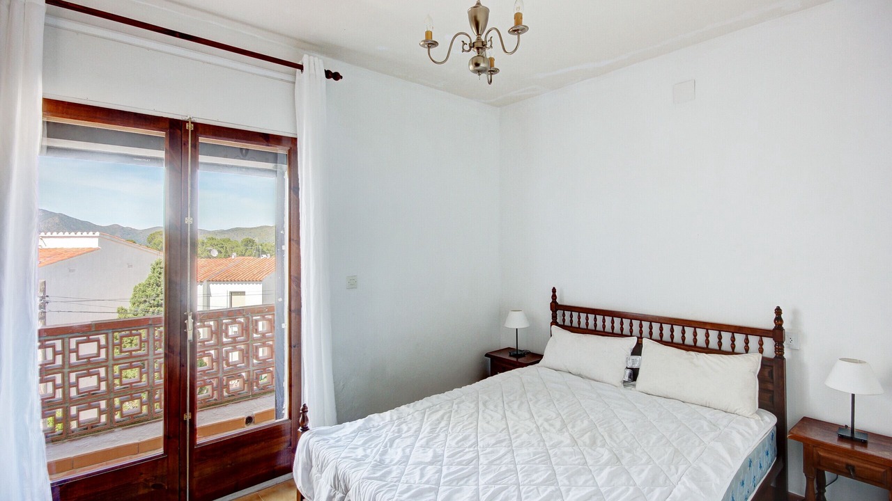 Photo of Bedroom in Almadraba-Canyelles