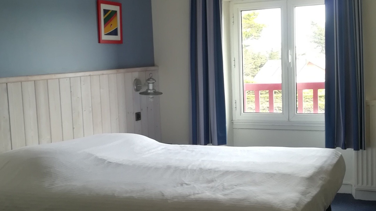 Photo of Bedroom in Le Pouliguen