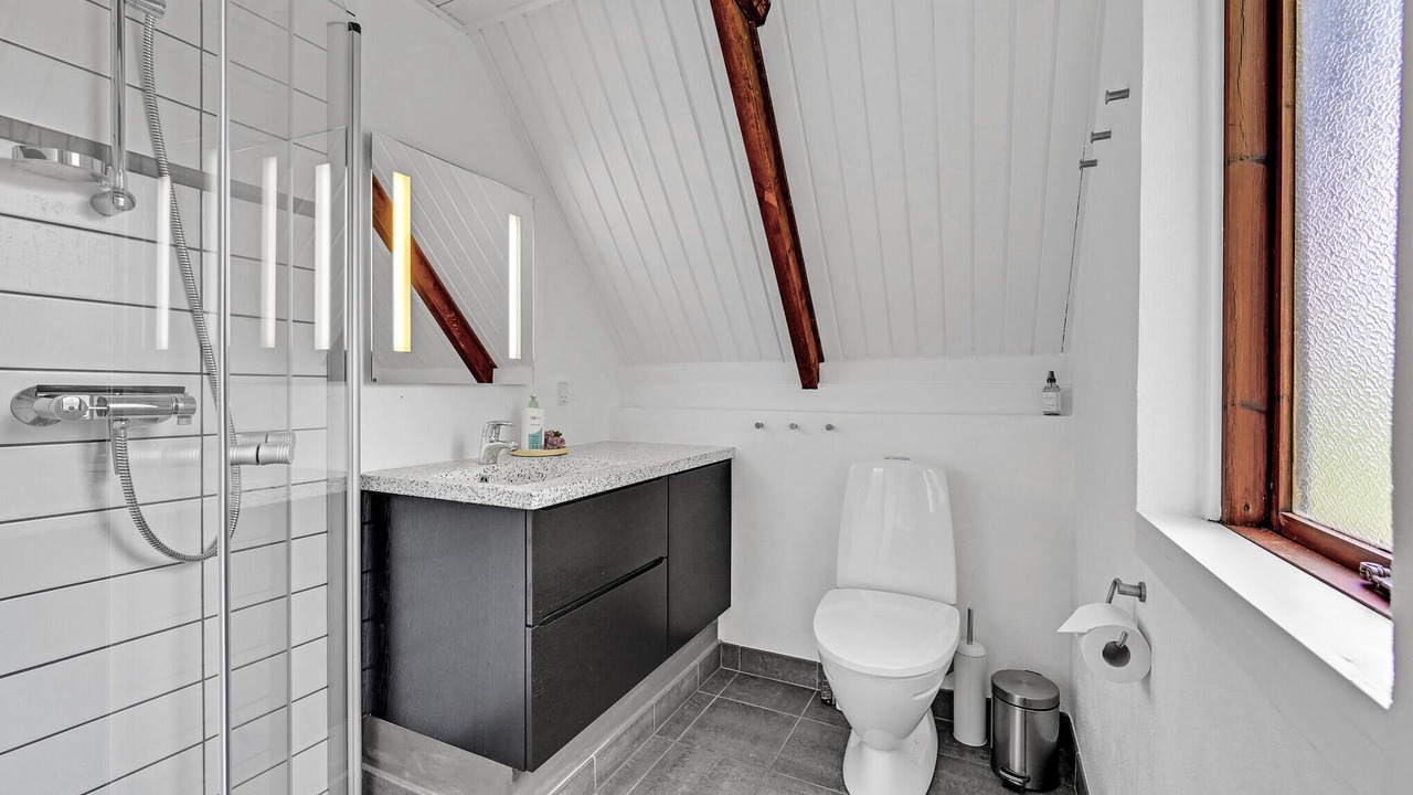 Photo of Bathroom in Hjarbæk