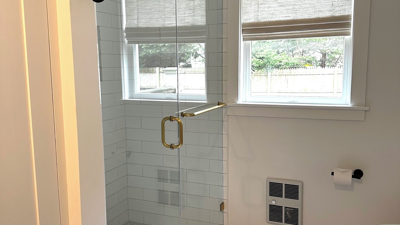 Photo of Bathroom in Lagoon Heights