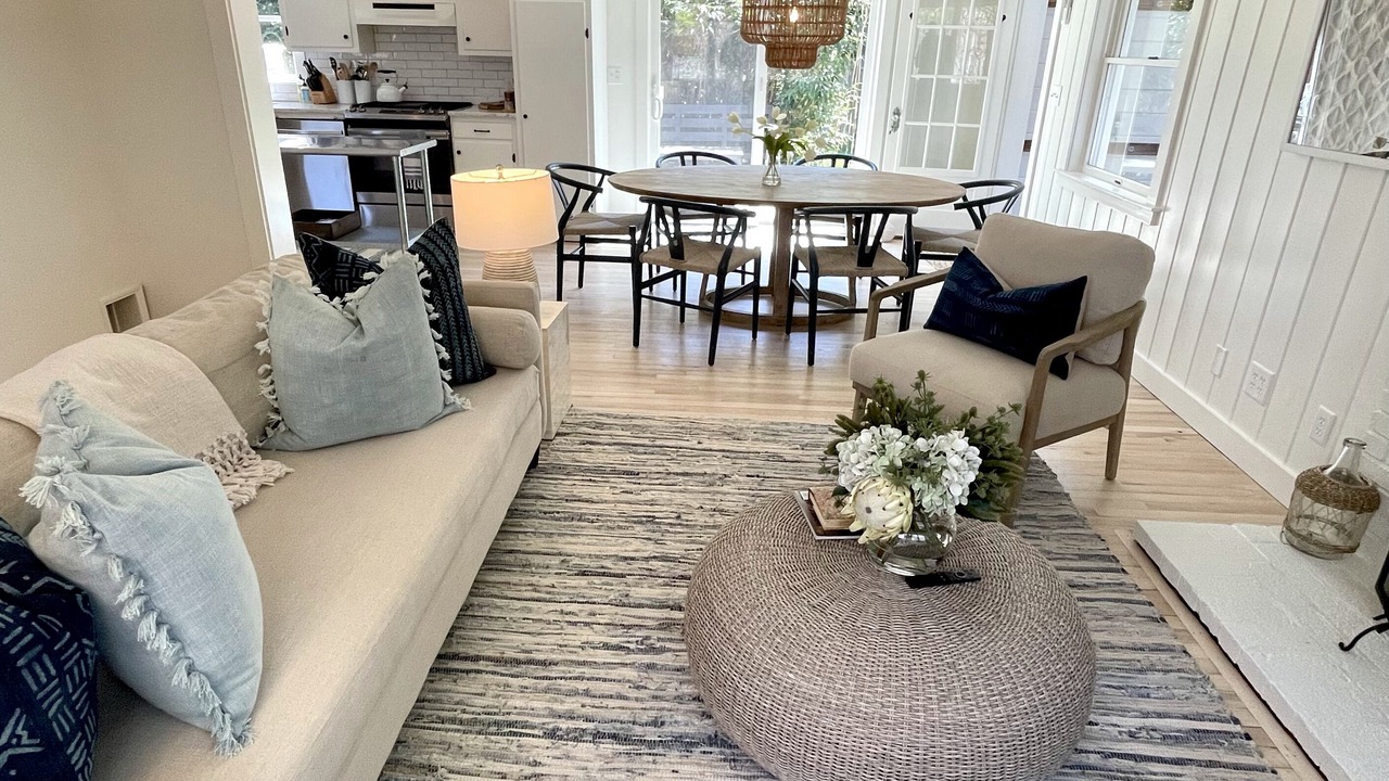 Photo of Livingroom in Lagoon Heights