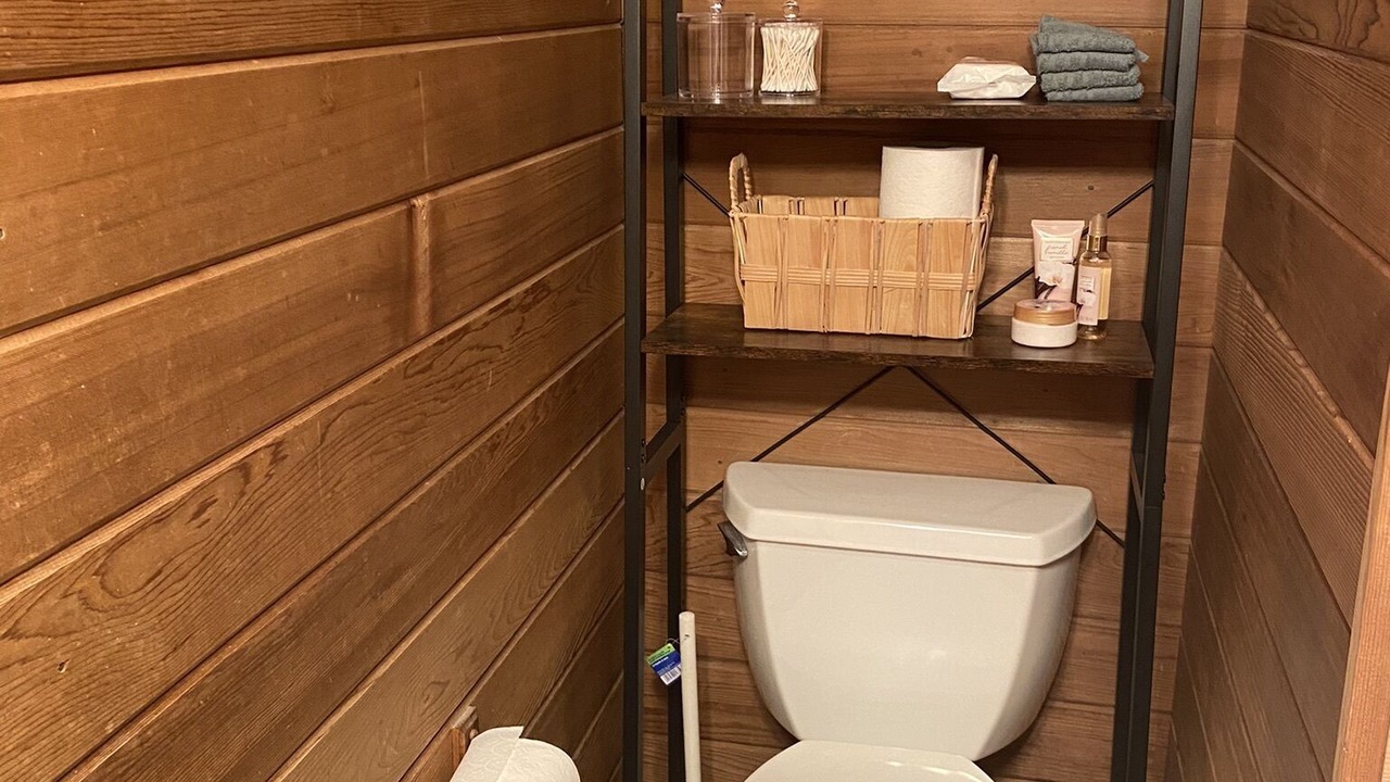 Photo of Bathroom in Port Ontario
