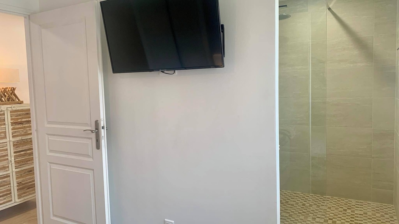 Photo of Bathroom in Saint-Mandrier-sur-Mer