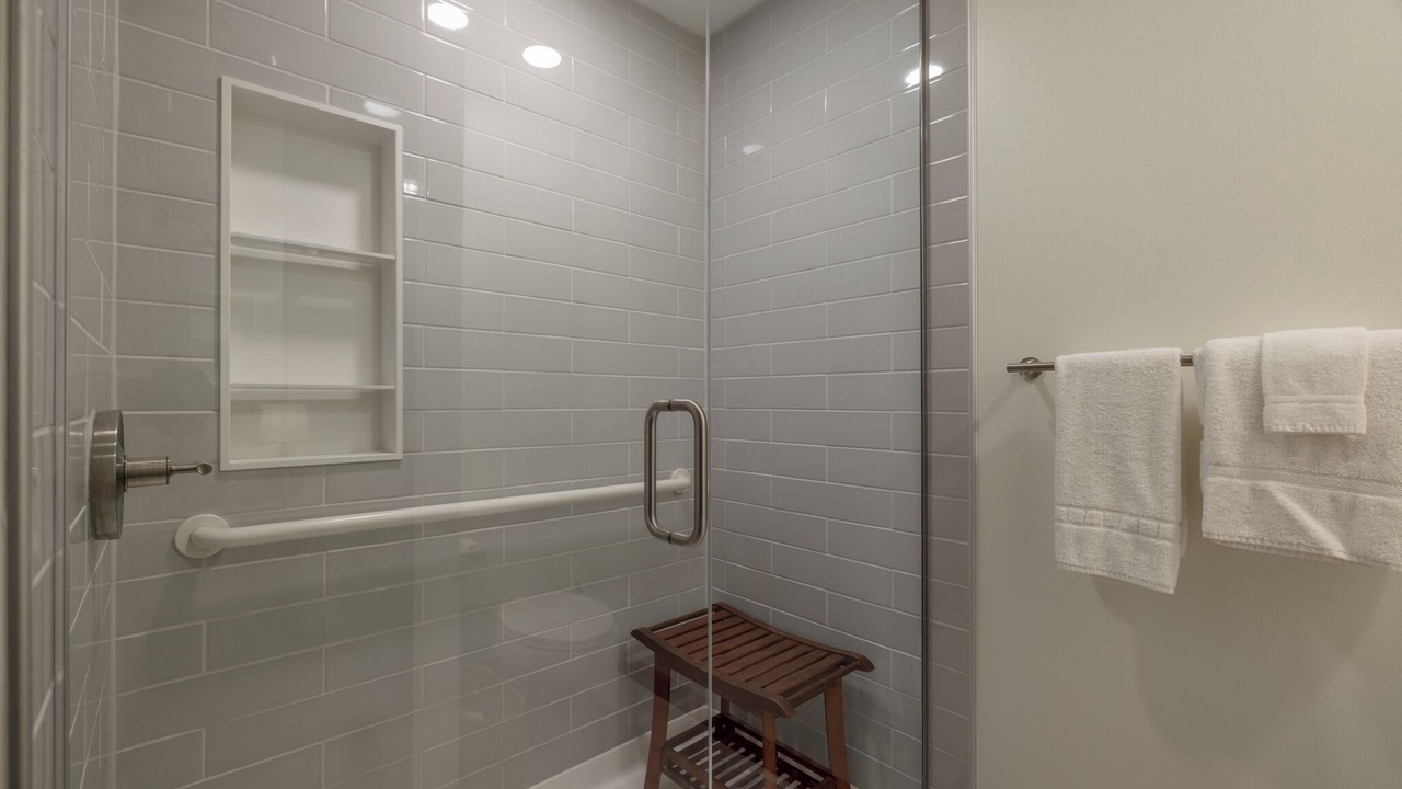 Photo of Bathroom in Innsbrook