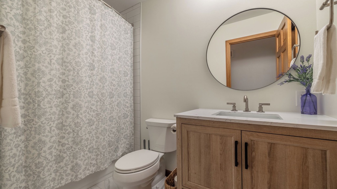 Photo of Bathroom in Innsbrook