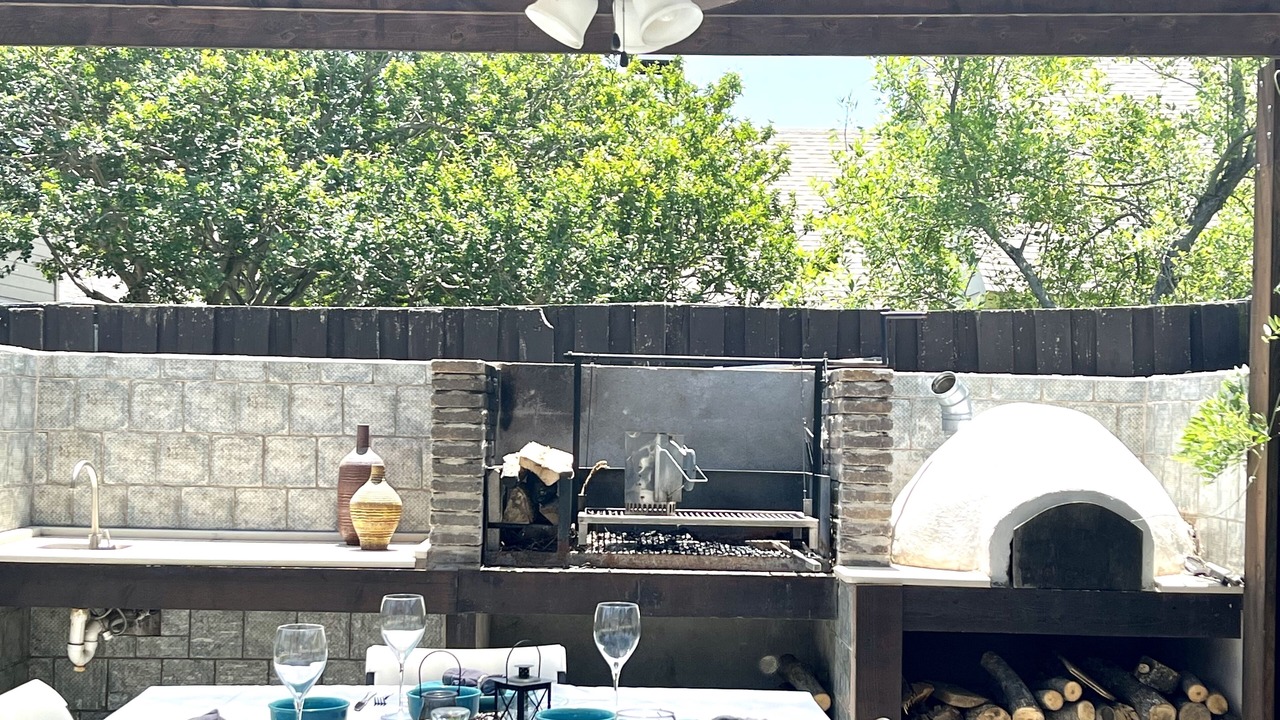 Photo of Outdoor in Elmo