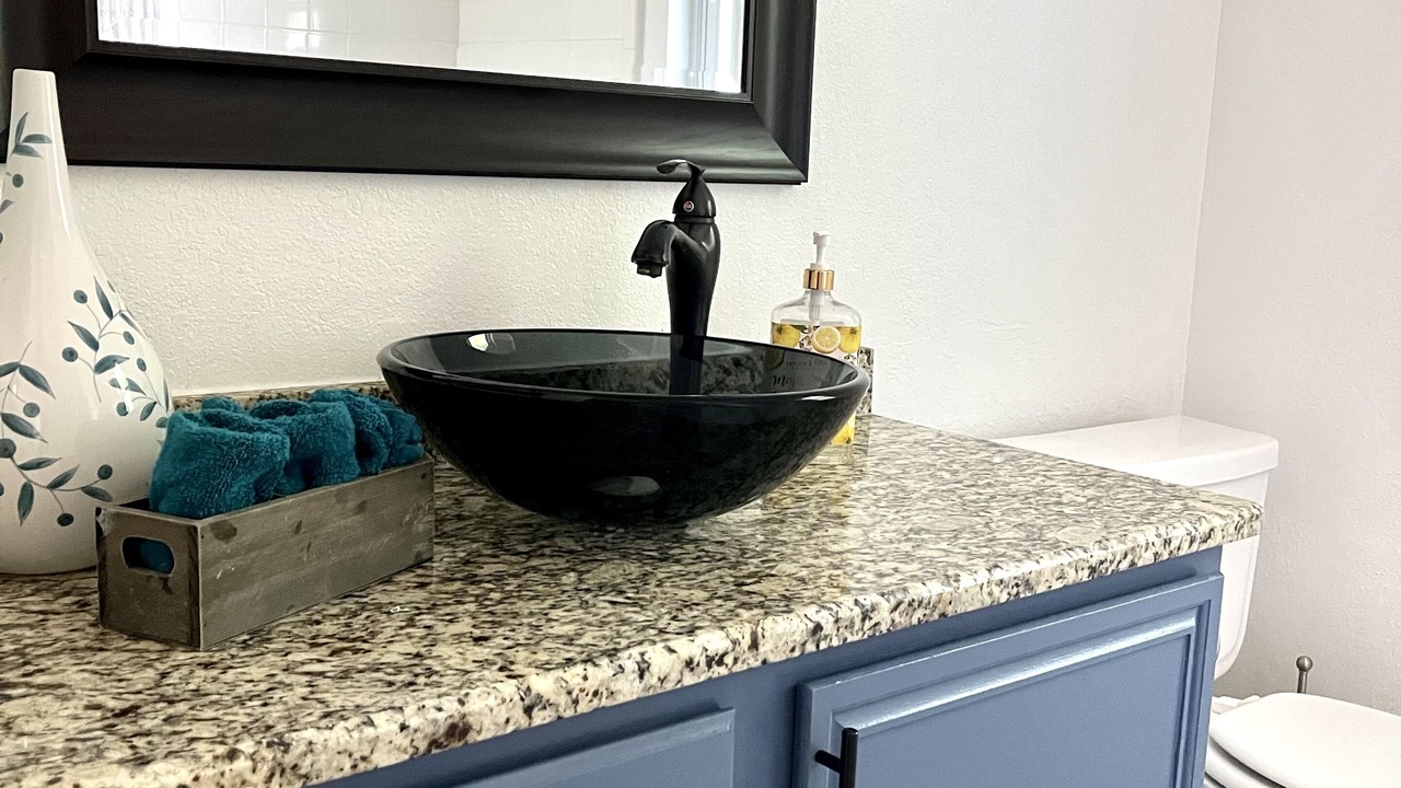 Photo of Bathroom in Elmo