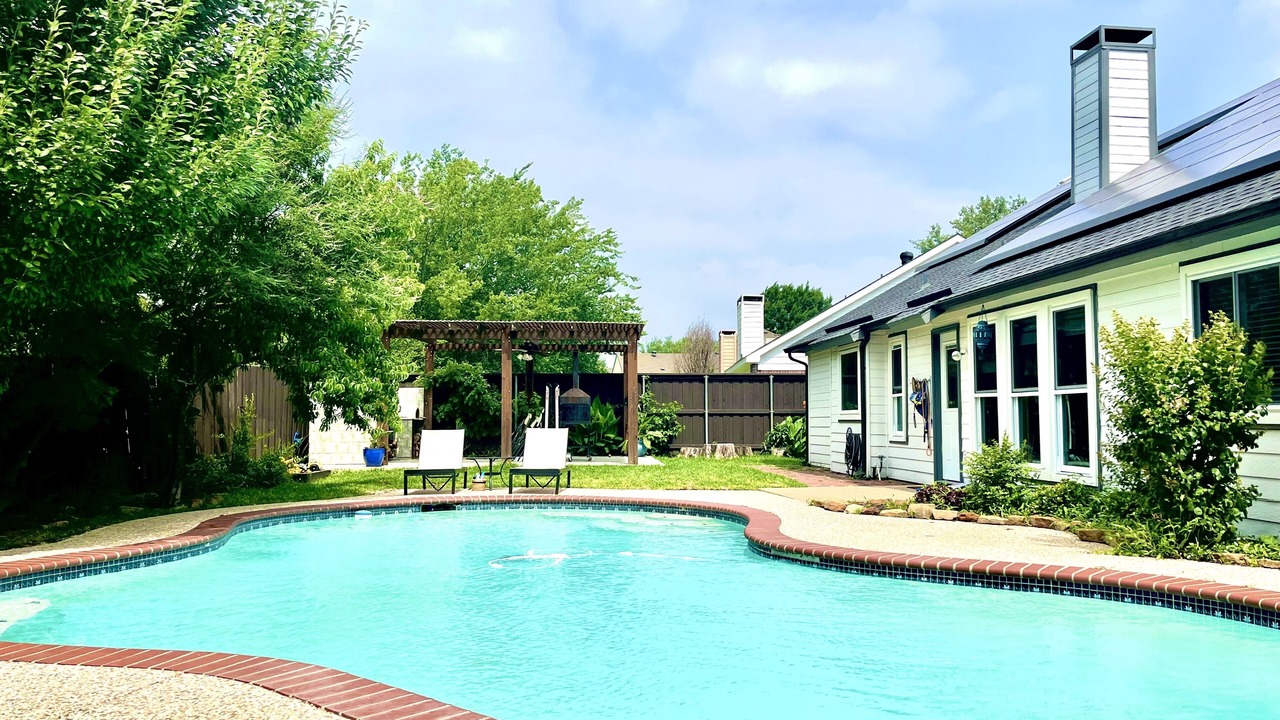 Photo of Outdoor in Elmo
