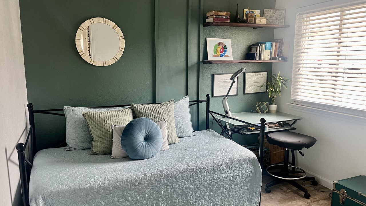 Photo of Bedroom in Elmo