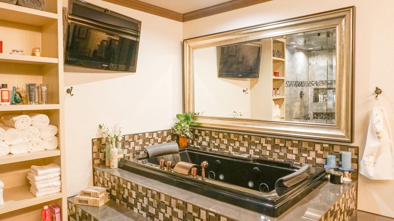Photo of Bathroom in Quinlan
