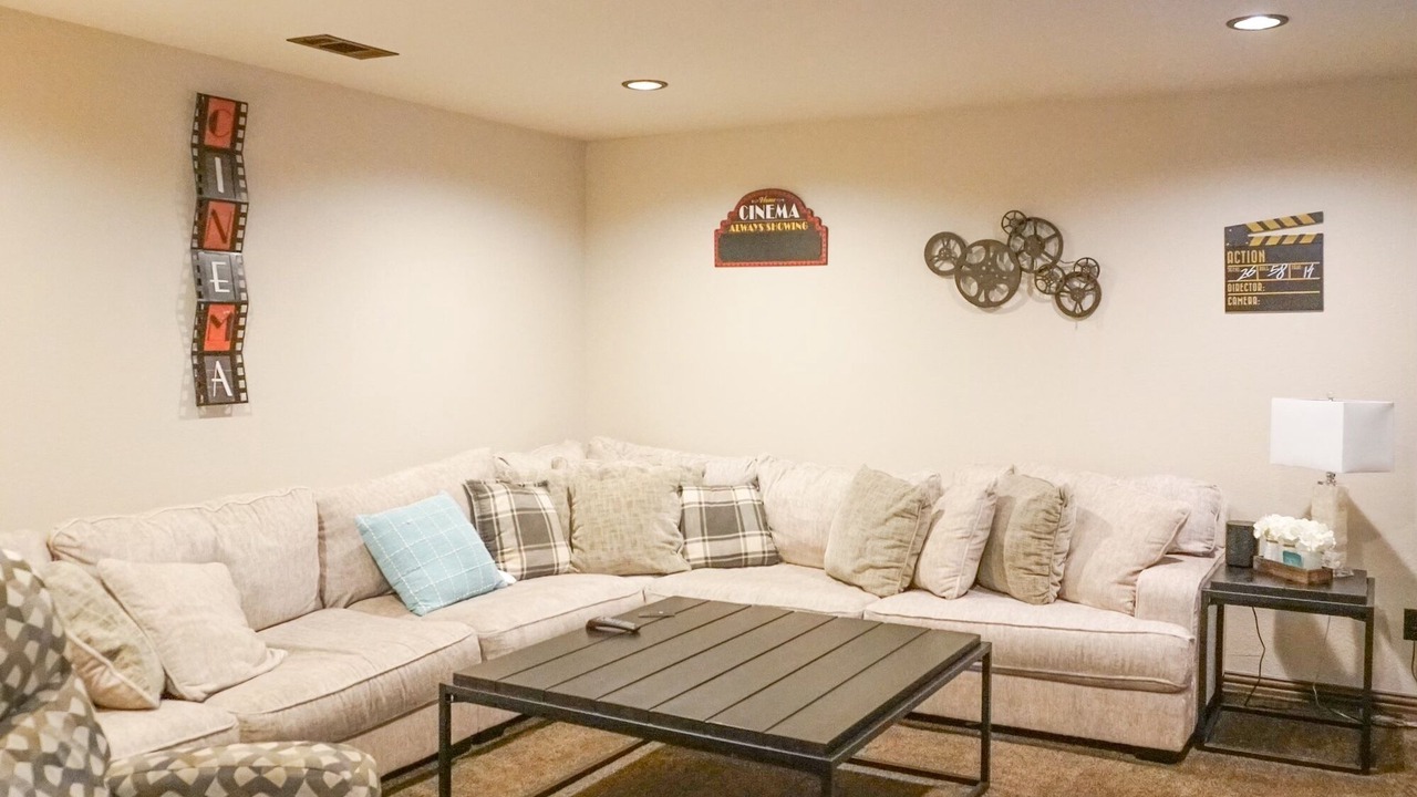 Photo of Livingroom in Quinlan