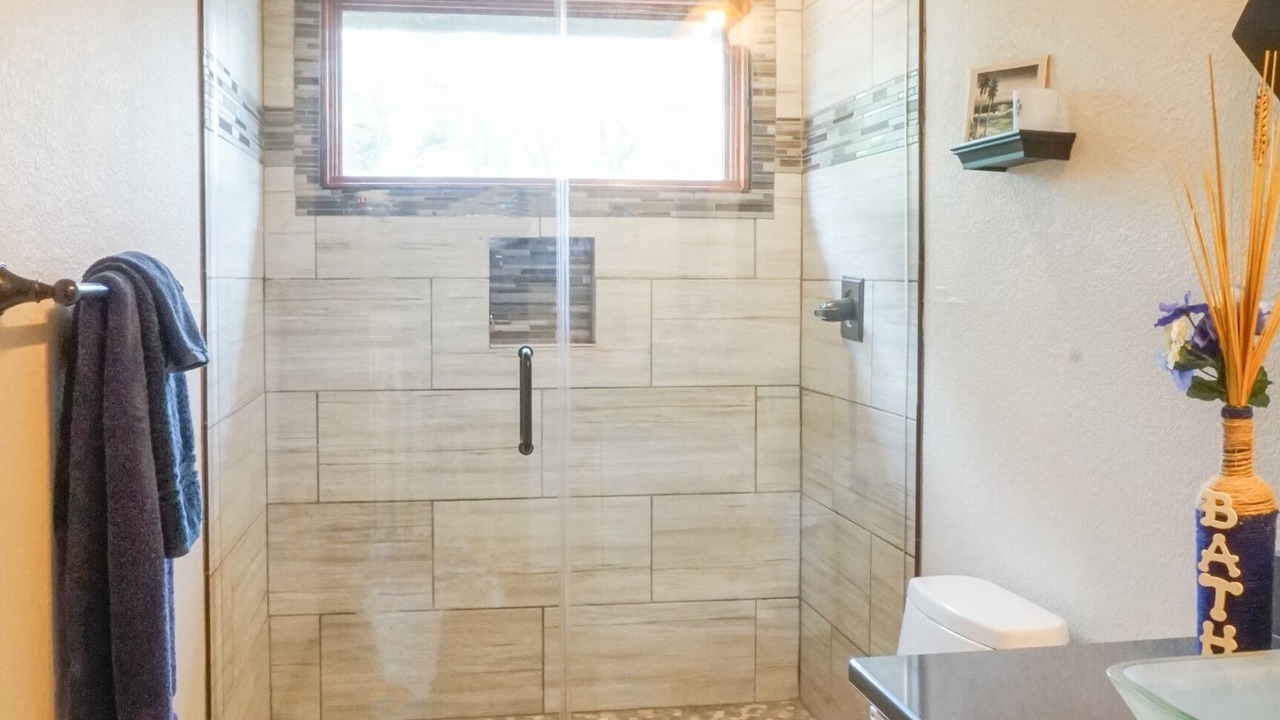 Photo of Bathroom in Quinlan