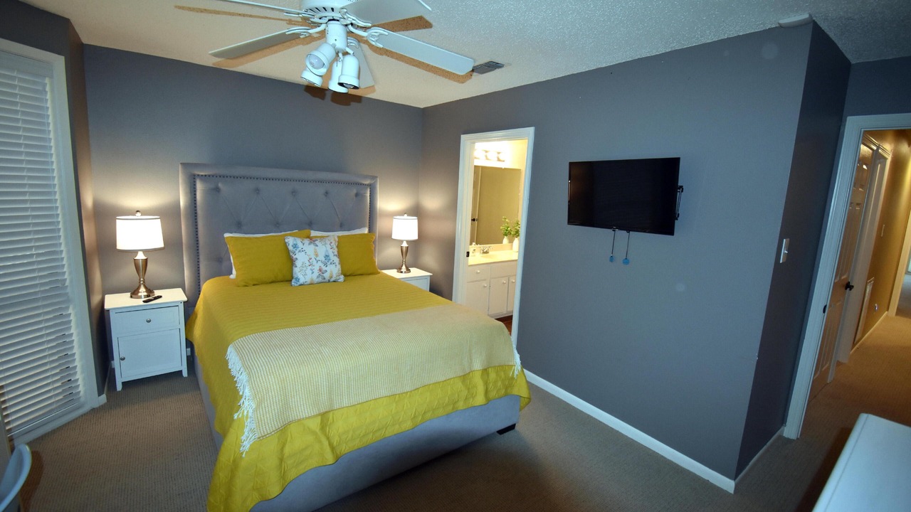 Photo of Bedroom in Walden on Lake Conroe