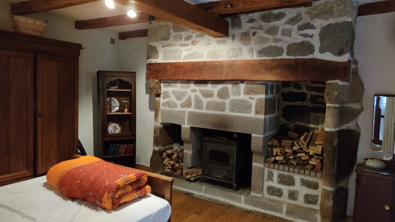 Photo of Bedroom in Saint-Jacques-des-Blats