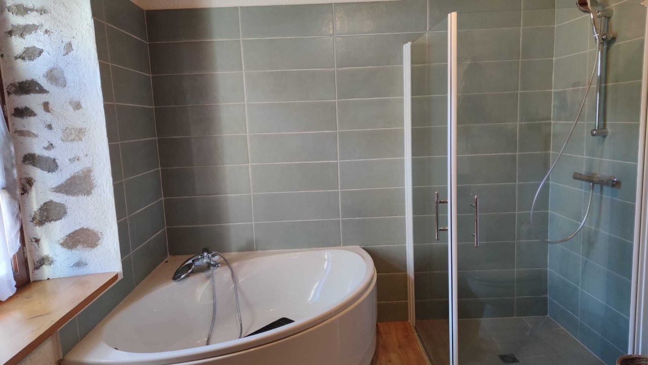 Photo of Bathroom in Saint-Jacques-des-Blats