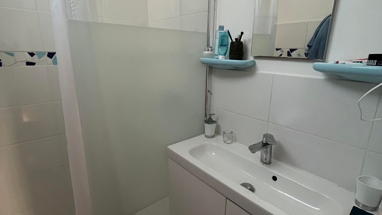Photo of Bathroom in Cote Pavee