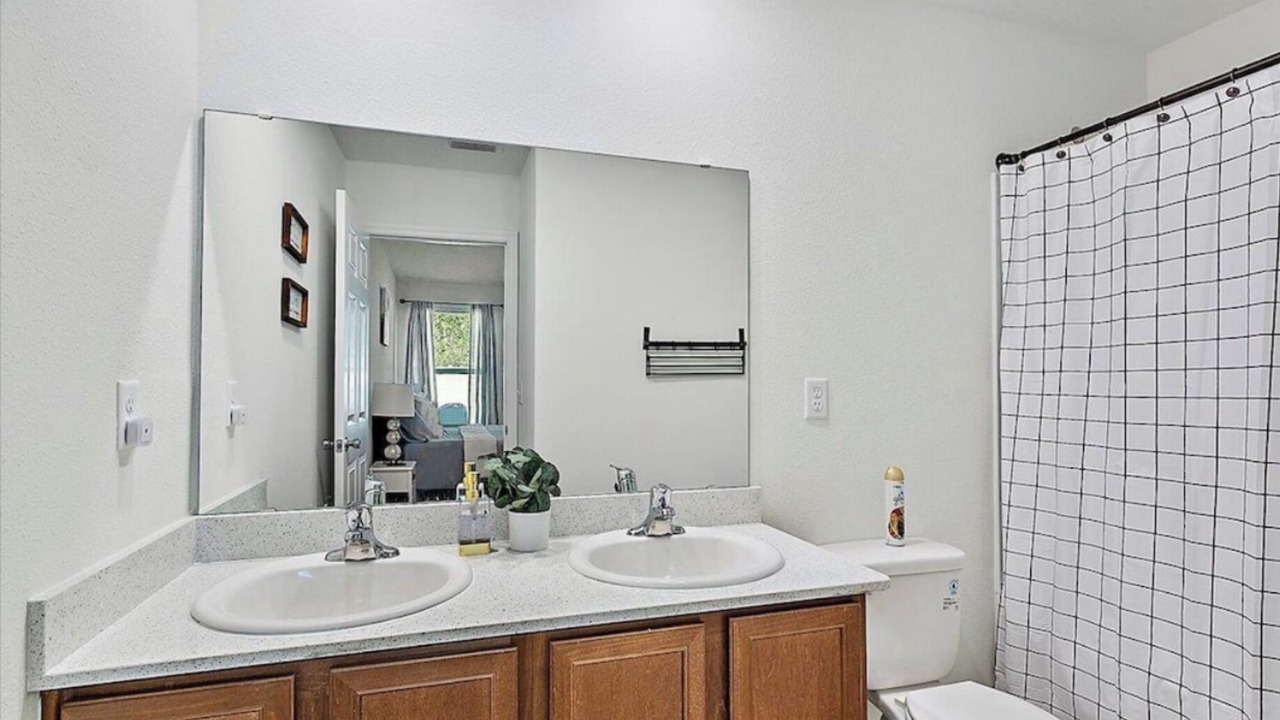 Photo of Bathroom in Highlands