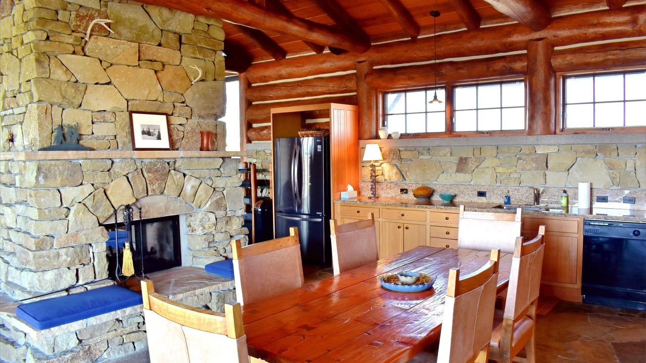 Photo of Others in Roberts