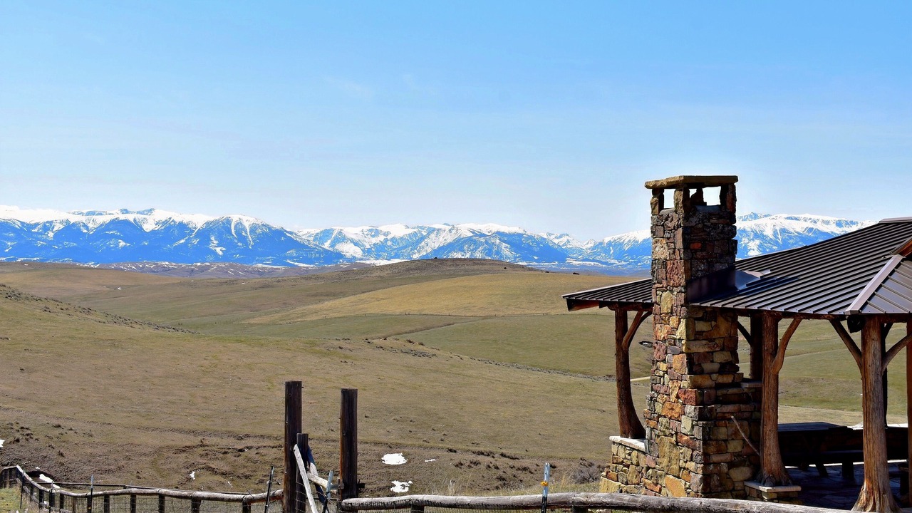 Photo of Others in Roberts