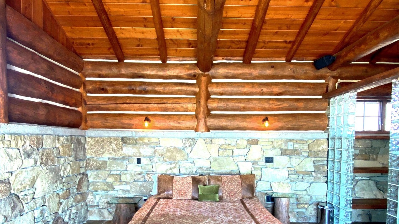 Photo of Others in Roberts