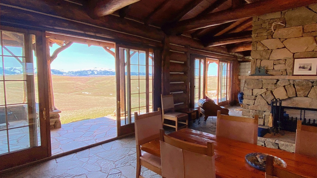 Photo of Others in Roberts