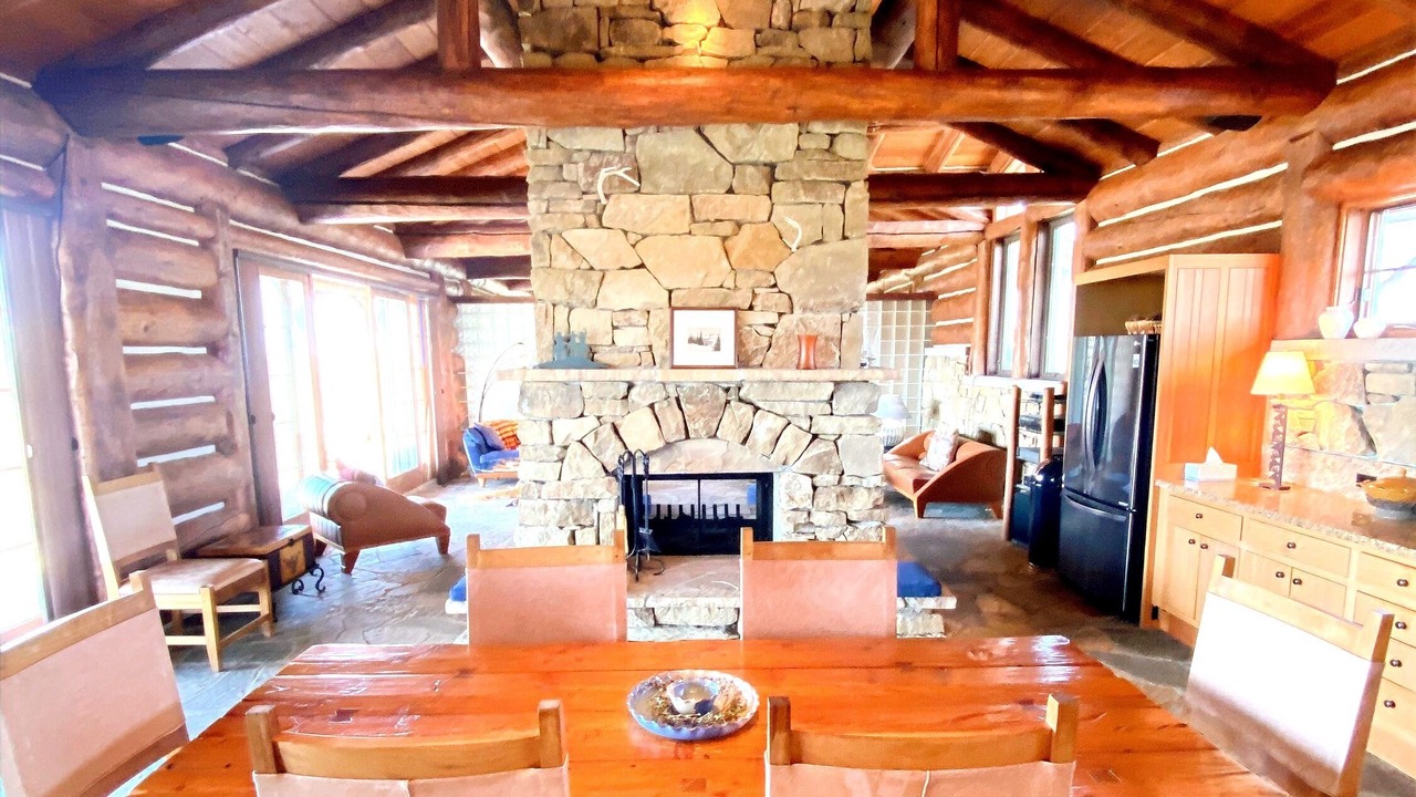 Photo of Others in Roberts