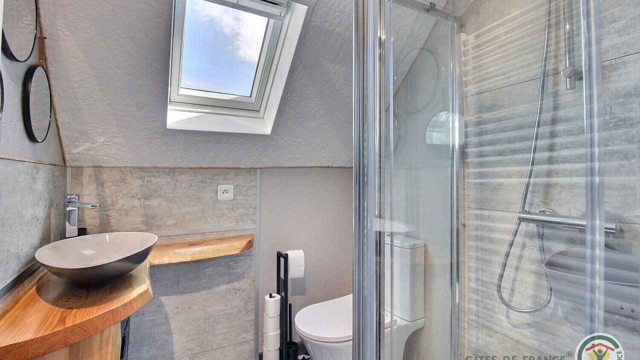 Photo of Bathroom in Etables-sur-Mer