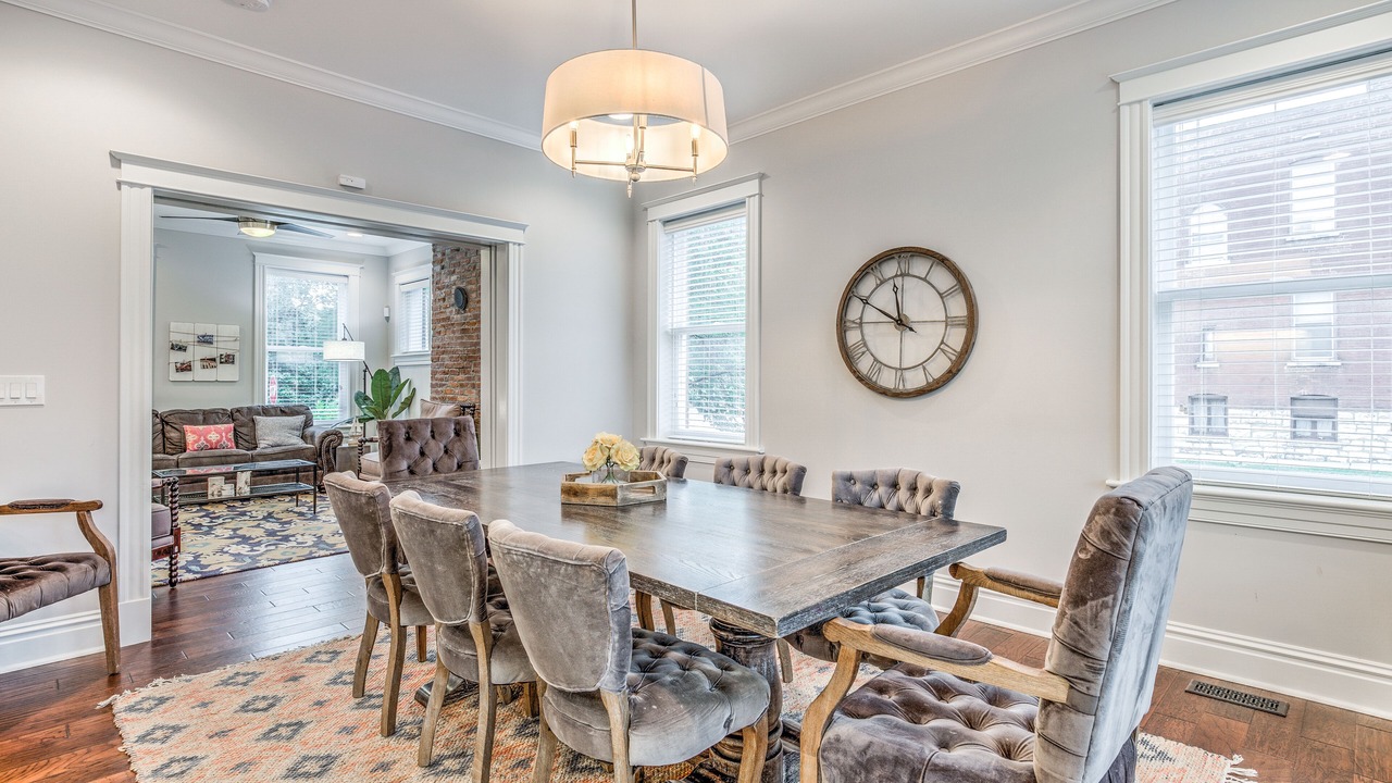 Photo of Livingroom in Tower Grove South