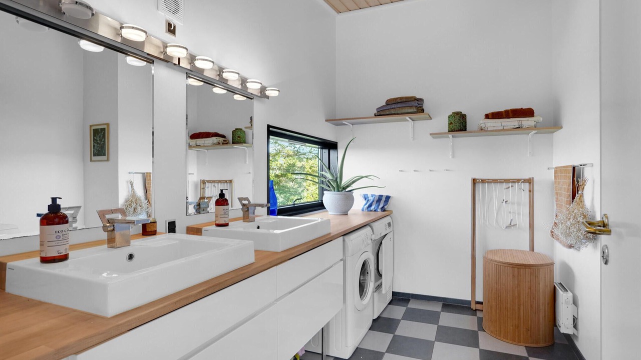 Photo of Bathroom in Egsmark Strand