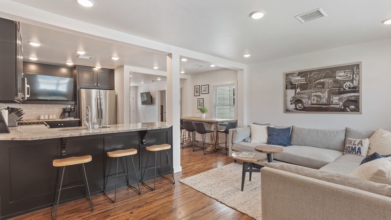 Photo of Livingroom in Turner Park