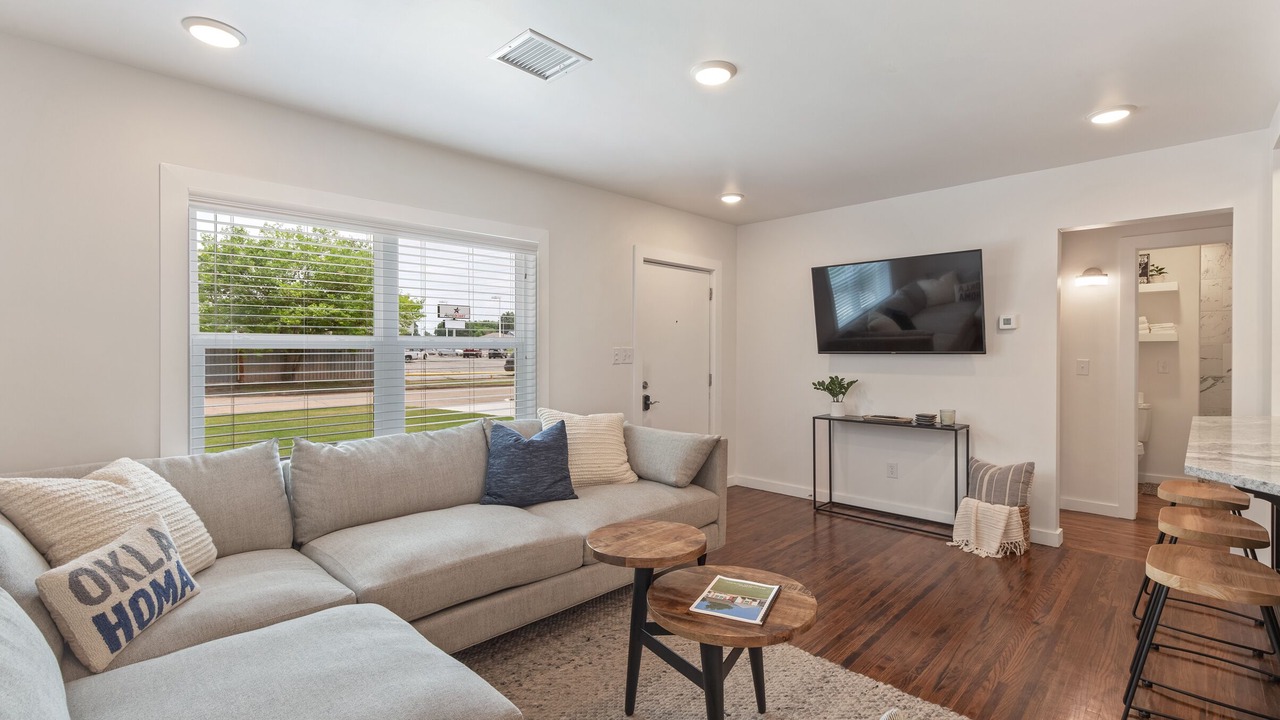 Photo of Livingroom in Turner Park