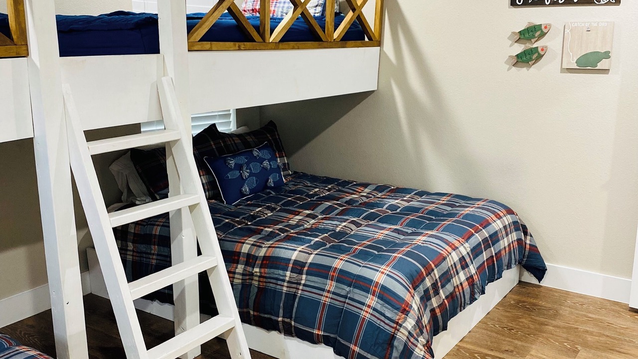 Photo of Bedroom in Pottsboro