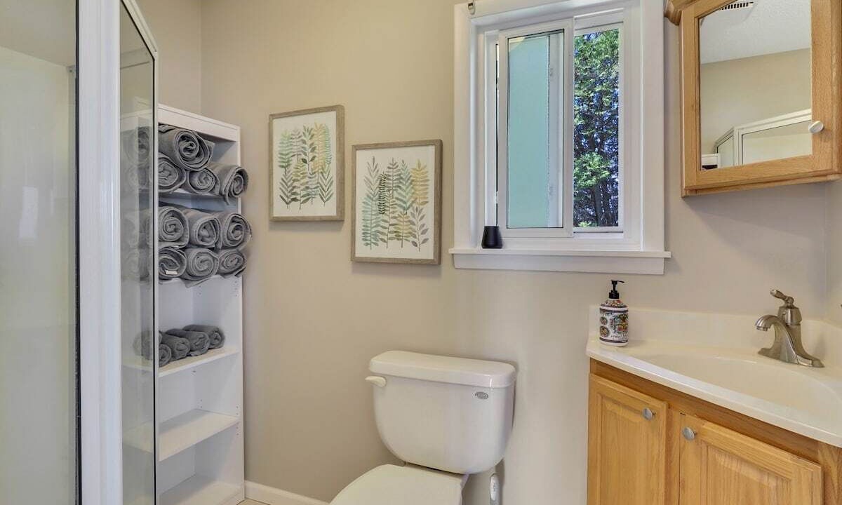 Photo of Bathroom in Houghton Lake