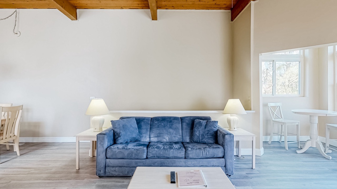 Photo of Livingroom in Ocean Pines