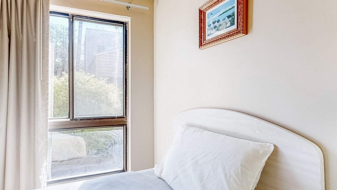 Photo of Bedroom in Ocean Pines