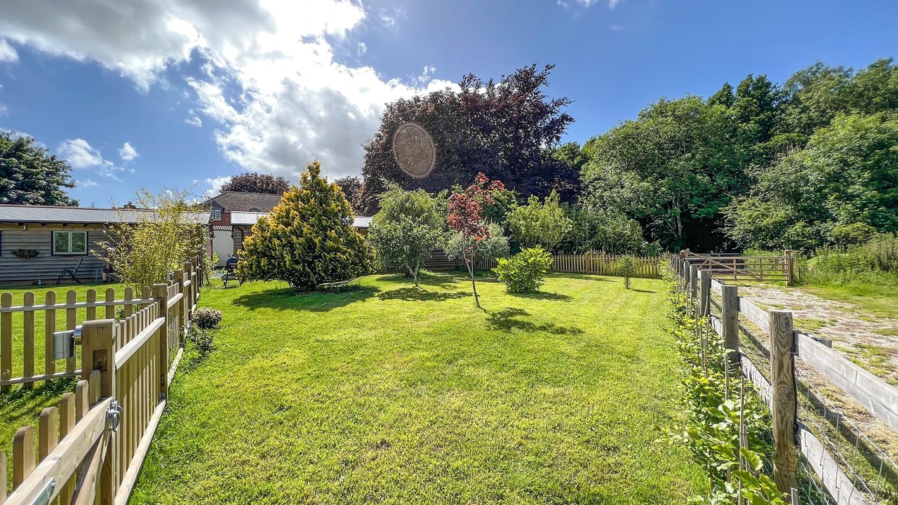 Photo of Outdoor in Challock