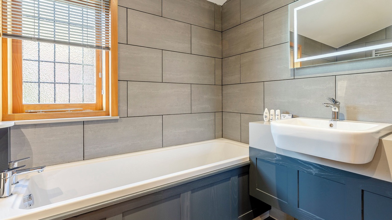 Photo of Bathroom in Challock